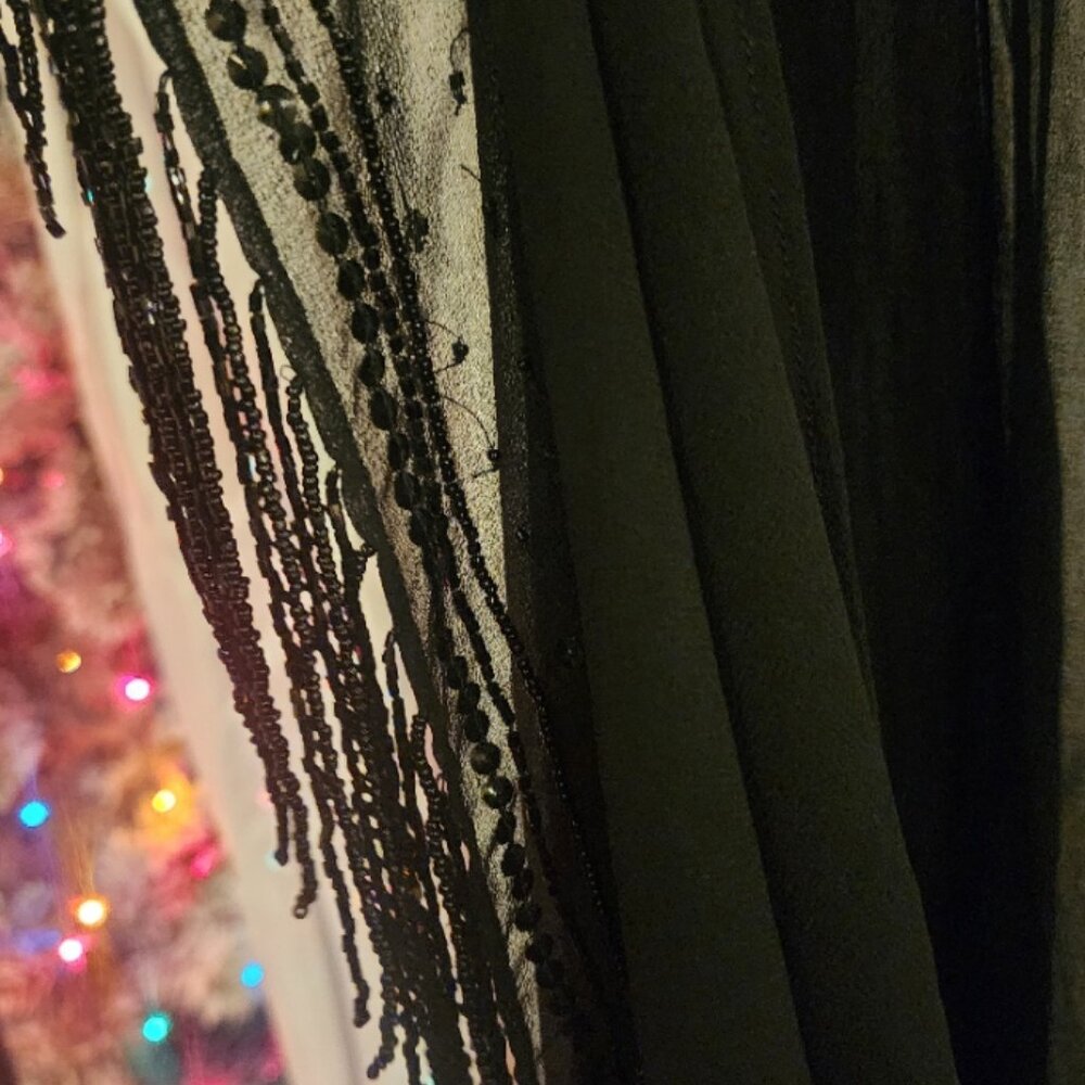 Elegant Black Sheer Scarf with Sequined Accent - Picture 3 of 6
